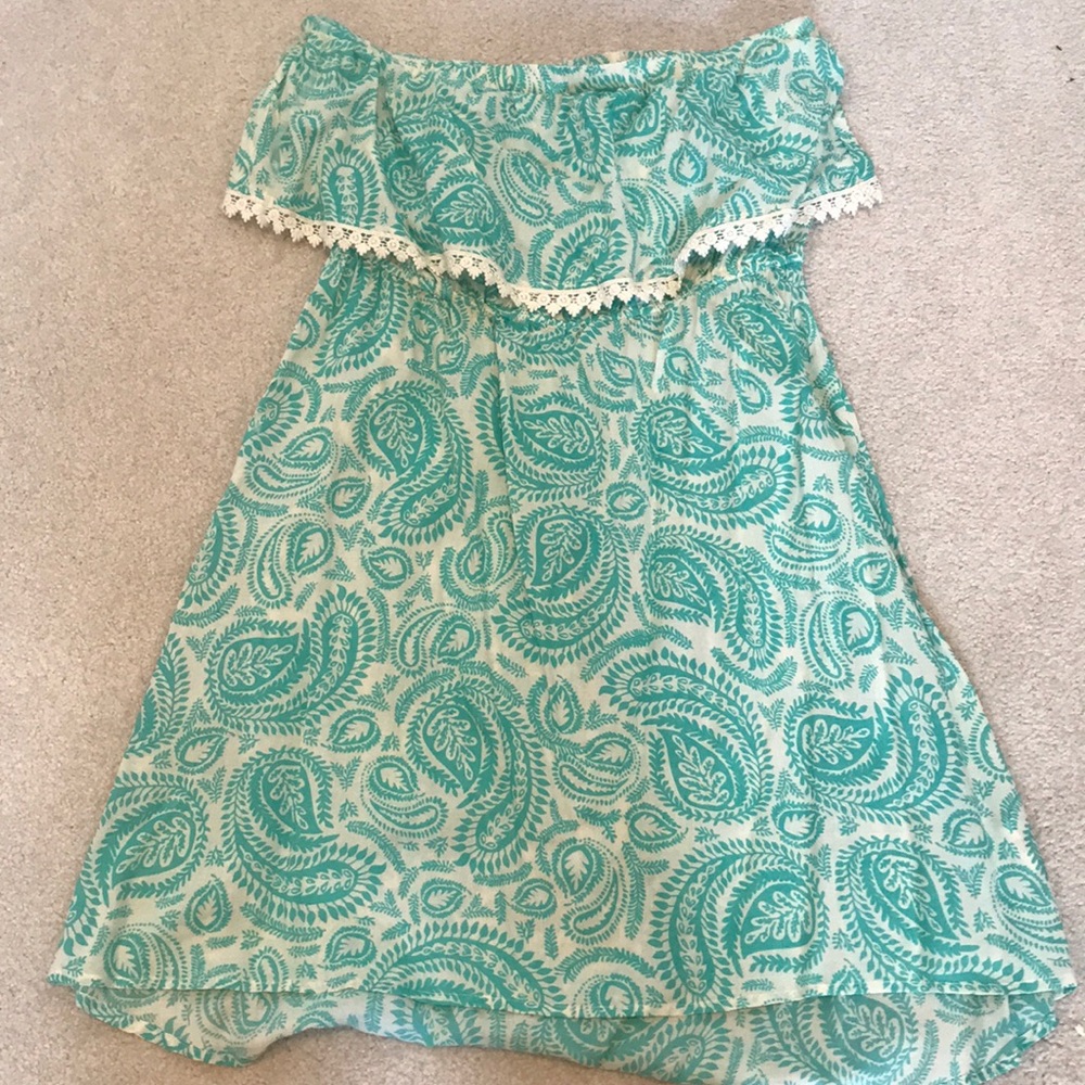 O’NEILL flowy strapless dress